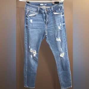 Old Navy Blue Boyfriend Jeans Modern Distressed